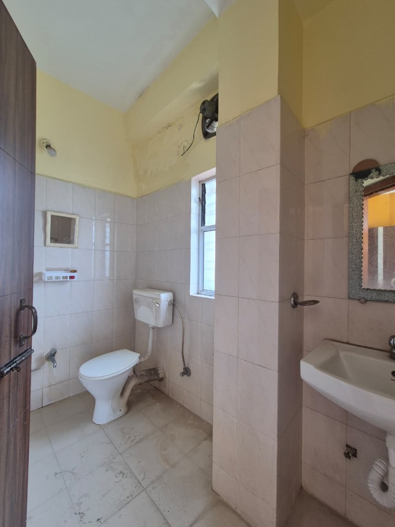 Unfurnished 3bhk in Rukmini Gaon, Guwahati, Assam, India for Rent